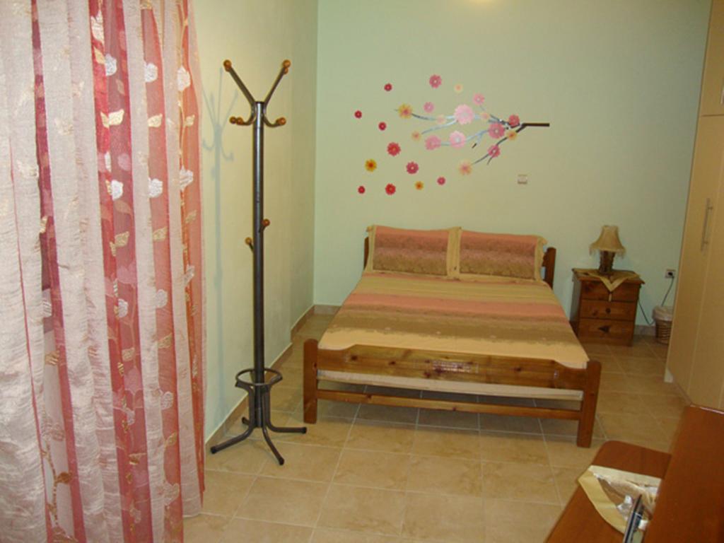 Argoliki Thalassa Míloi Quarto foto